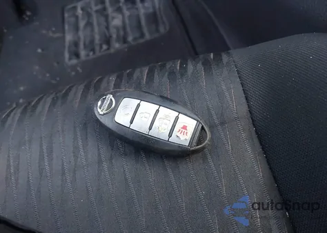 2017 Nissan Rogue Sv z USA, uszkodzony, nr VIN KNMAT2MV3HP507135